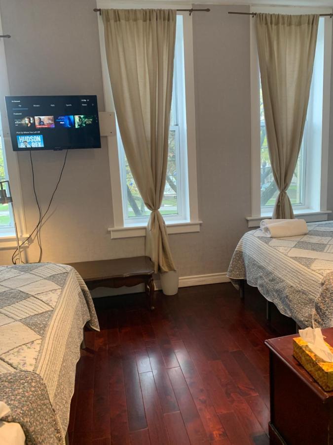 Park Inn Торонто Экстерьер фото