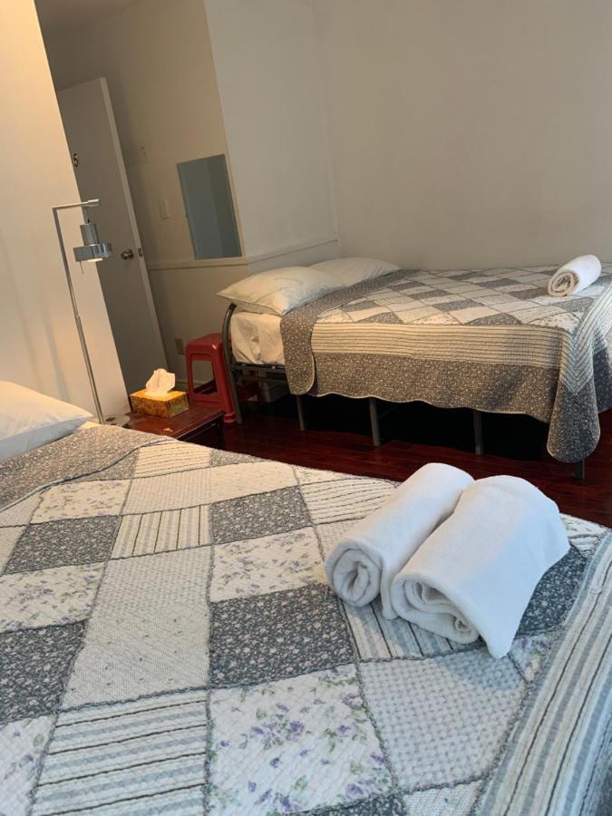 Park Inn Торонто Экстерьер фото