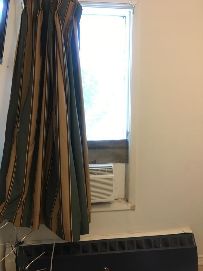 Park Inn Торонто Экстерьер фото