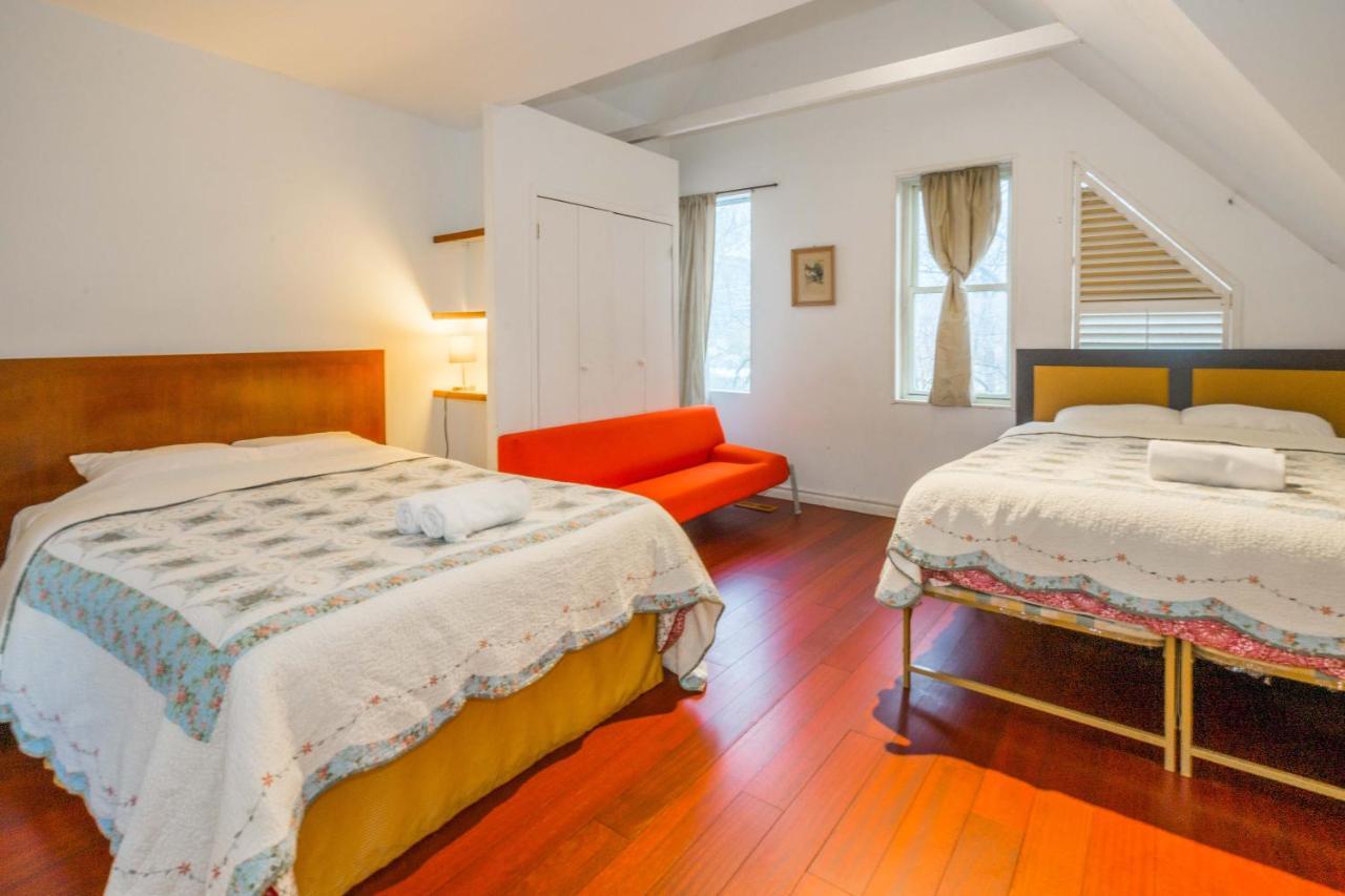 Park Inn Торонто Экстерьер фото